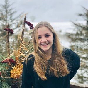 Meet your Posher, Sophia